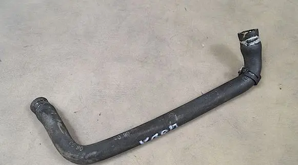 Porsche Boxster 986 Engine coolant pipe/hose