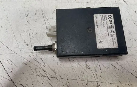 BMW 5 E39 Auxiliary heating control unit/module 64128370970 85262B