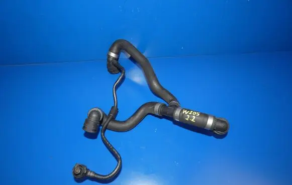 Mercedes-Benz C W205 Engine coolant pipe/hose A2055015700 P2105714