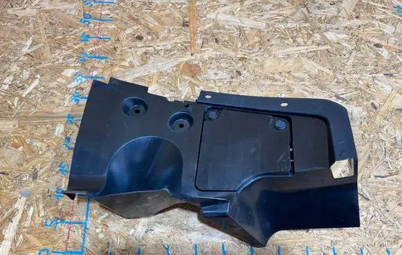 Mazda 2 Rear arch DH4J-50352 S2508N030-M DH4J-50351