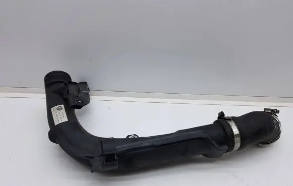 Volkswagen Jetta VI Intercooler hose/pipe 1K0145762HS 1K0145838AF 127724