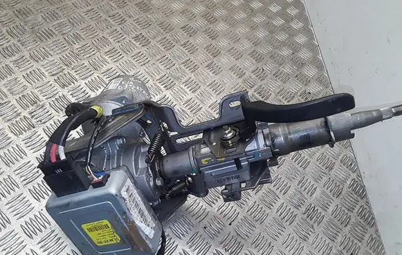 KIA Sportage Steering wheel axle 563003U713
