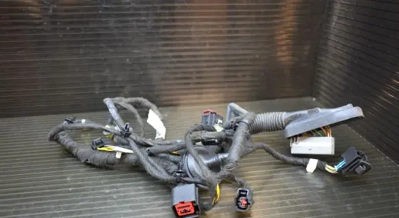 Opel Mokka Front door wiring loom 94784866