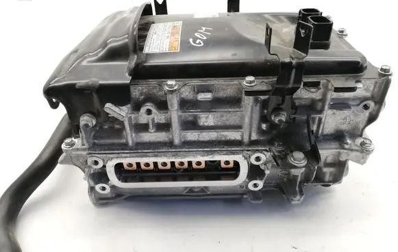 Toyota Yaris XP210 Voltage converter inverter G9200K0010