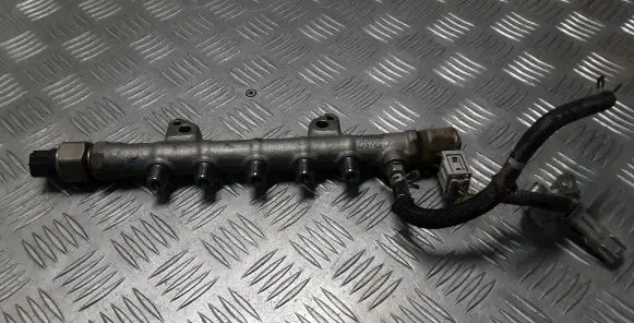 Fuel main line pipe
