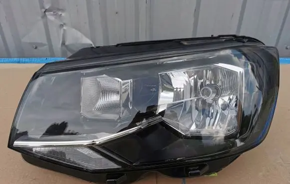 Volkswagen Transporter - Caravelle T6 Headlight/headlamp 7E1941015L