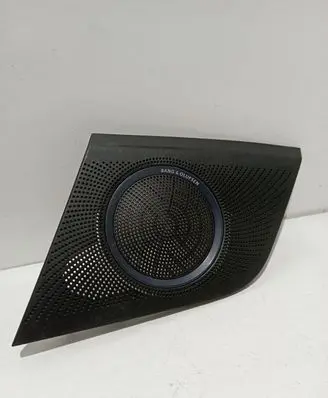 Side speaker trim/cover