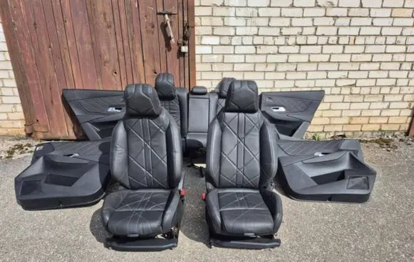 Citroen DS7 Crossback Seat set 