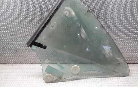 Volkswagen Eos Rear side window