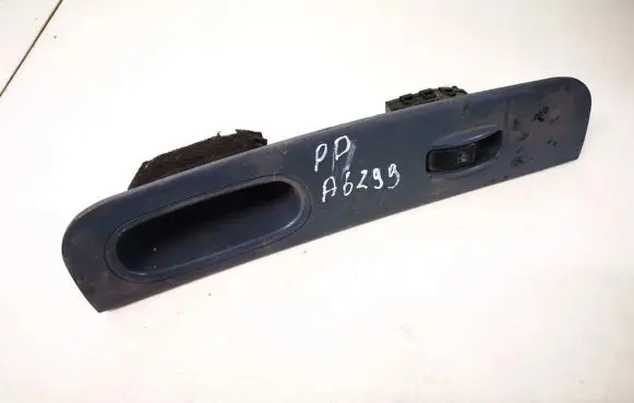 Hyundai Sonata Electric window control switch 621w02280