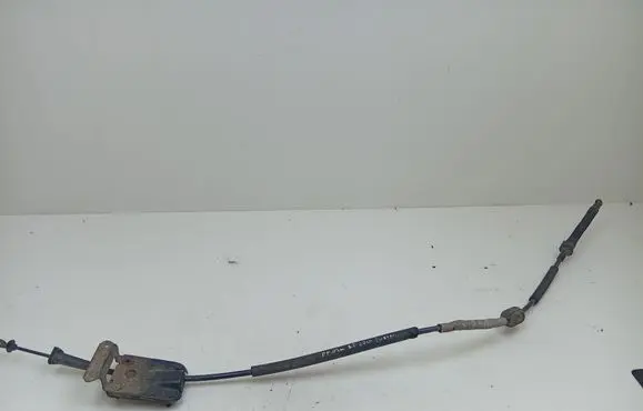 Chrysler PT Cruiser Gear shift cable linkage 
