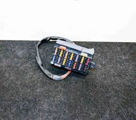 Jaguar XJ X40 Fuse box set DBC3983