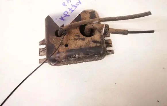 Opel Vectra B Vacuum air tank 2945akt