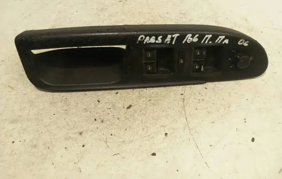 Volkswagen PASSAT B6 Electric window control switch 1K4959857 364506S