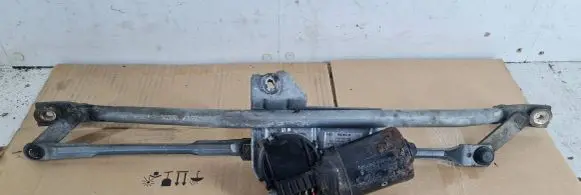 Audi A3 S3 8L Front wiper linkage and motor 8D1955023C 3397020438 0810971