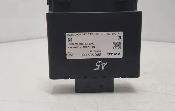 Audi A5 Sportback 8TA Voltage converter/converter module 8K0959663