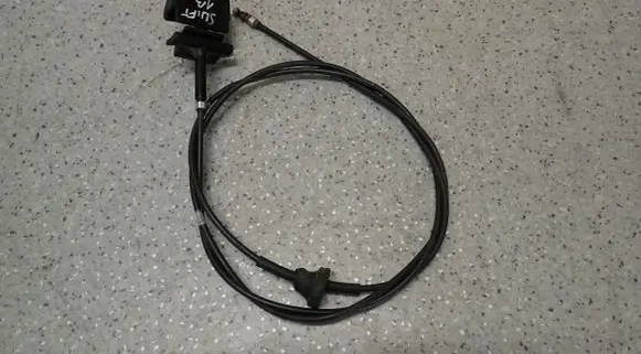 Suzuki Swift II Engine bonnet/hood lock release cable 