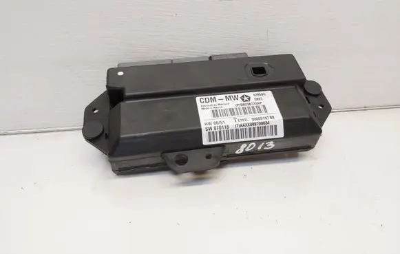 Chrysler 300 - 300C Door control unit/module P56038722AP