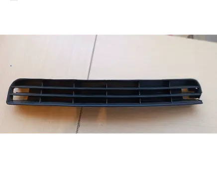 Audi A6 S6 C4 4A Front bumper lower grill 4a0807683