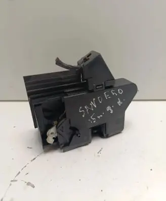Dacia Sandero Rear door lock 825025375RF