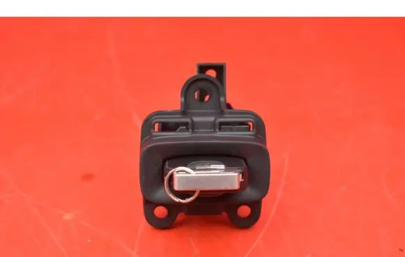 Volvo S60 Ignition lock 30791678