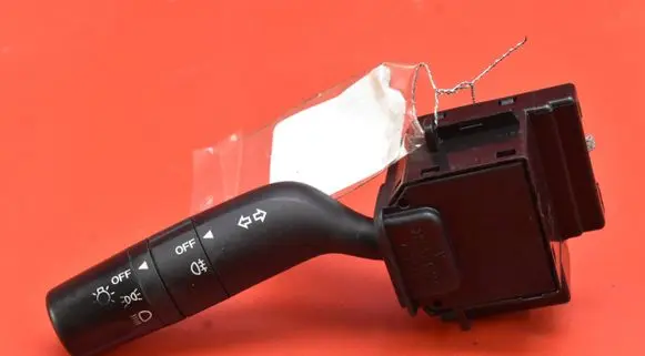 Mazda 3 II Headlight wiper switch 17D682