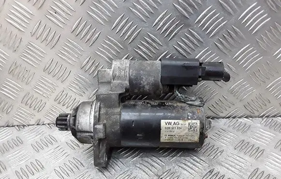 Skoda Yeti (5L) Starter motor 02m911024