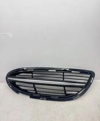 Mercedes-Benz S W222 Front bumper lower grill A2228850324 16547