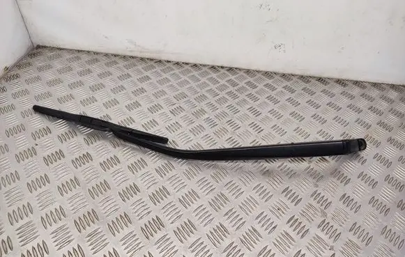 Toyota Auris E180 Front wiper blade arm 2387