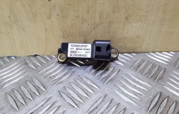 Audi A3 S3 8L Airbag deployment crash/impact sensor 8L0959643C