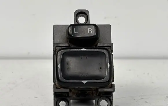Ford Ranger Wing mirror switch C8NC21A0MT 0141TH7 UR7966600