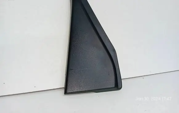 Other rear door trim element