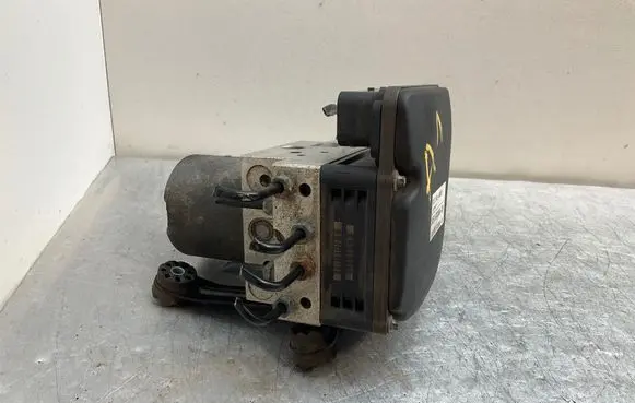 BMW 5 E60 E61 ABS Pump 6783366 6782368 67865900