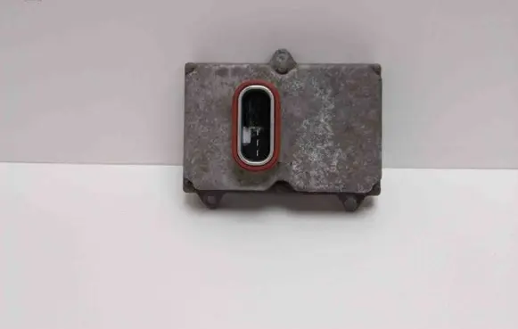 Mercedes-Benz E W211 Light module LCM 5DF00827900 A0028202426