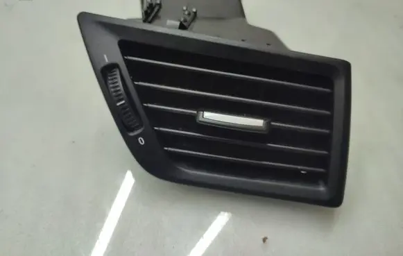 BMW X1 E84 Dashboard side air vent grill/cover trim 2991234 2991680