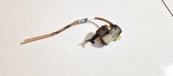 Suzuki Swift I Windscreen/windshield washer pump