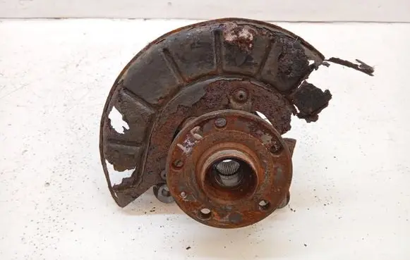 Volkswagen Golf V Front wheel hub spindle knuckle
