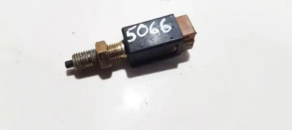 Clutch pedal sensor