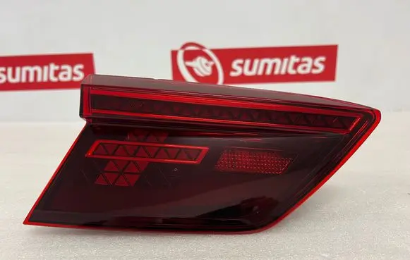 Volkswagen Tiguan Tailgate rear/tail lights 5NA945307D 2SA01252201 00676447