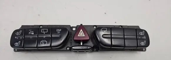 Mercedes-Benz C W203 Hazard light switch 2038218758 30382600001