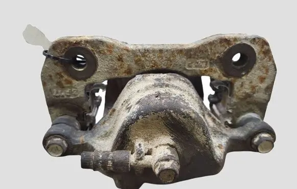 KIA Carens II Front brake caliper AC16010180A