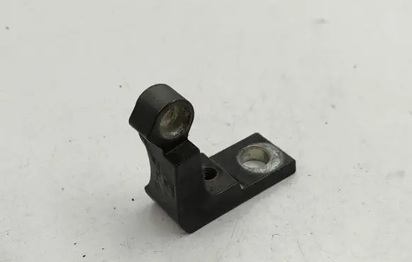 Audi Q7 4L Front door upper hinge