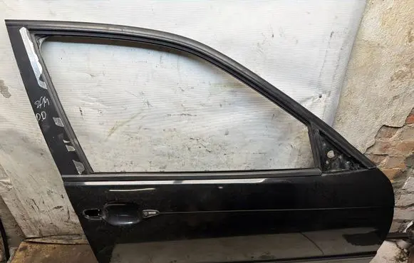 BMW 3 E46 Front door