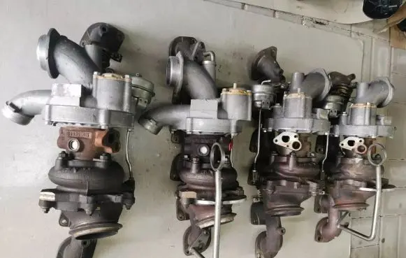 Mercedes-Benz S W222 Supercharger A2750902480 A2750901380