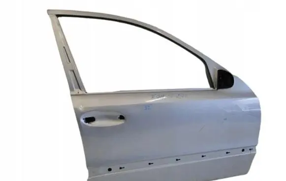 Mercedes-Benz E W211 Front door A2117201405
