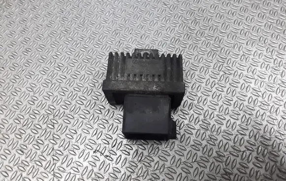 Opel Movano A Glow plug pre-heat relay 7700115078