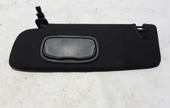 Sun visor