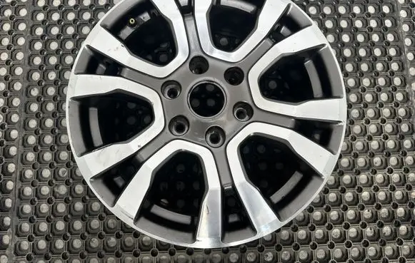 Ford Ranger R18 alloy rim JB3C1007R2A