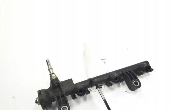 Toyota Yaris Fuel main line pipe 23814-0Q010-A