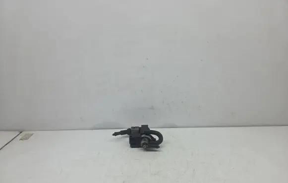 Audi A4 S4 B7 8E 8H Turbo solenoid valve 72290313
